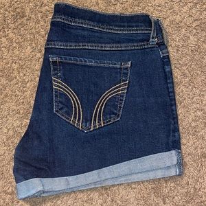 Hollister Midi Short